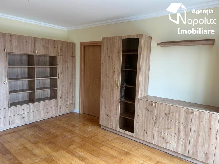 Apartament cu 2 camere semidecomandat, mobilat în Borhanci
