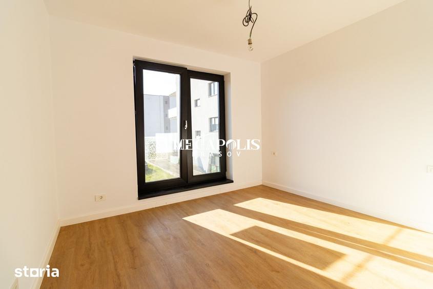 Casă cu 4 camere cu Teren 350 Mp în Ghimbav