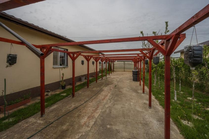 Casă individuală cu 3 camere cu Teren 508 Mp în Mihăilești