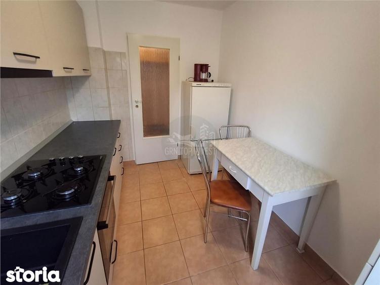 Apartament cu 3 camere în Mihai Viteazul