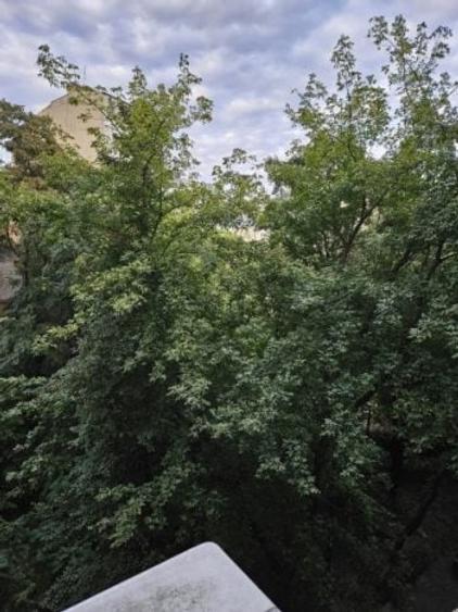 Garsonieră decomandată în Cișmigiu