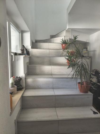 Casă cu 4 camere în Glâmbocu