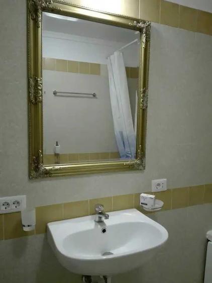 Apartament cu 2 camere decomandat în Ultracentral