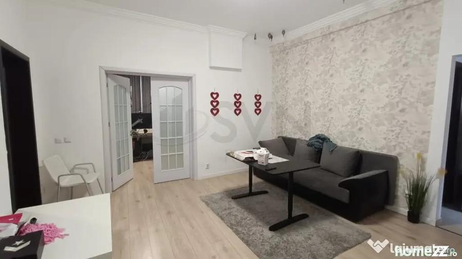 Casă cu 15 camere cu Teren 240 Mp în Decebal