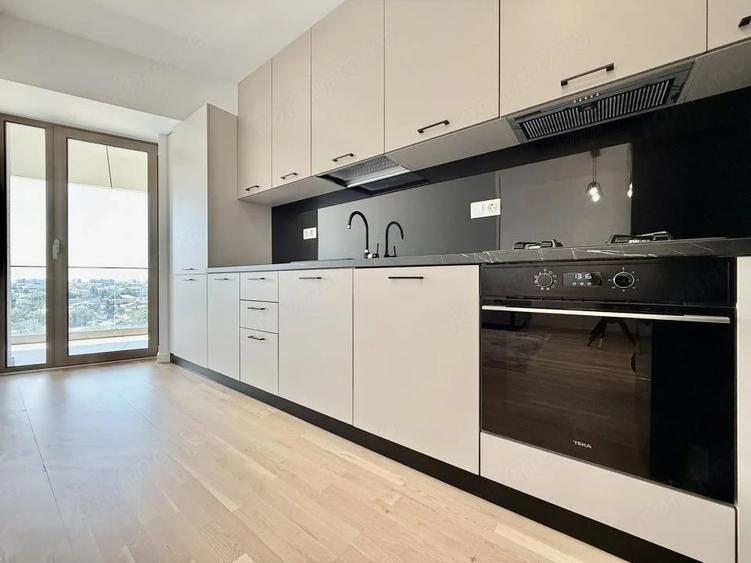 Apartament cu 3 camere decomandat, mobilat în Dămăroaia