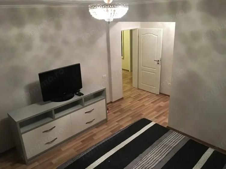 Apartament cu 3 camere decomandat în Prelungirea Ghencea