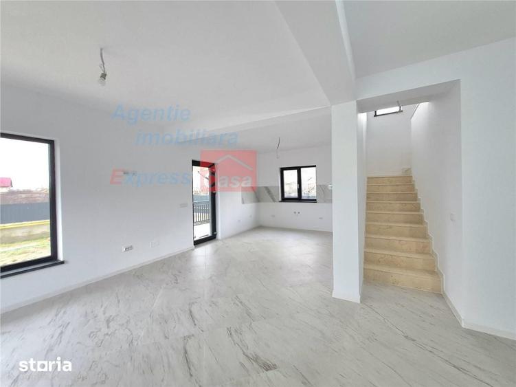 Apartament cu 3 camere în Tătărași