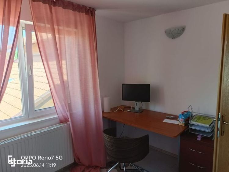 Casă cu 5 camere cu Teren 500 Mp în Reghin