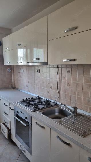 Apartament cu 3 camere decomandat în Fălticeni