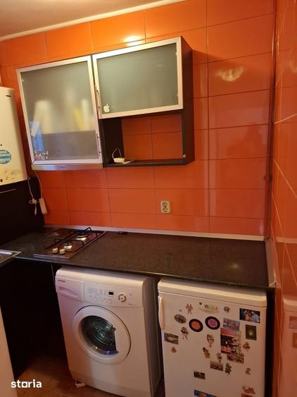 Apartament cu 3 camere decomandat în Unirii Sud