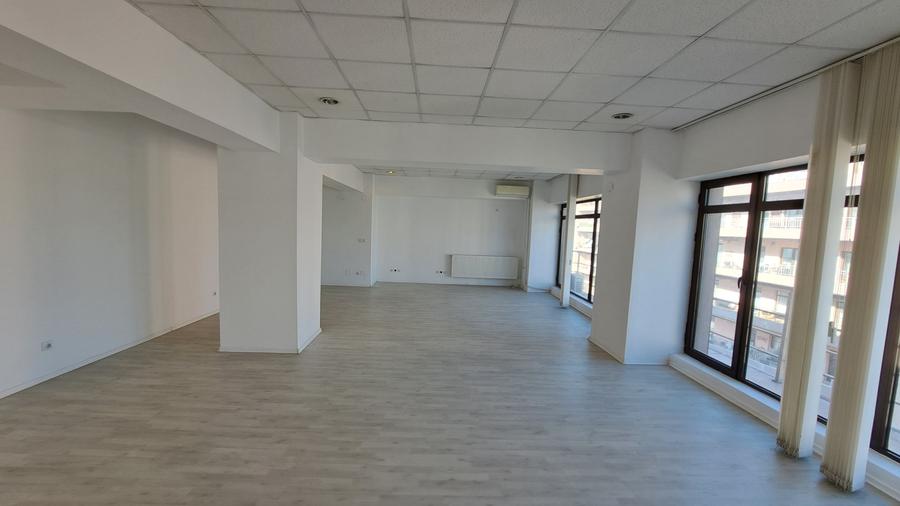 Birou, de 138.14999389648 mp, în Unirii