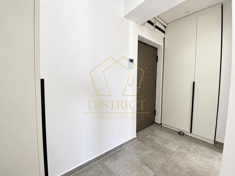 Apartament cu 3 camere decomandat, mobilat în Lipovei