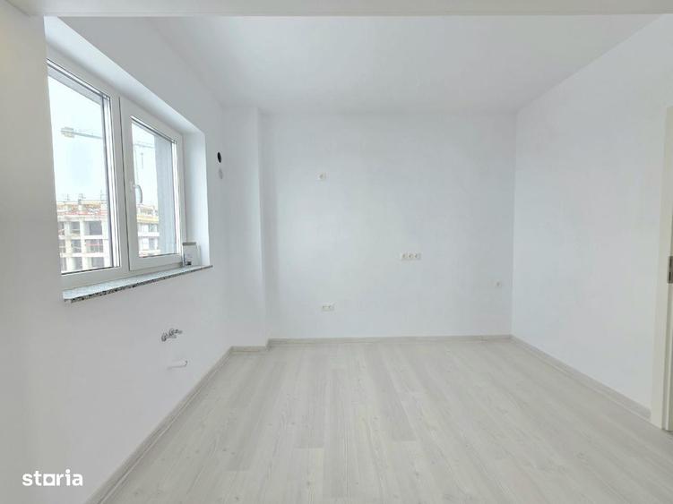 Apartament cu 2 camere decomandat în Tractorul — fotografia 3