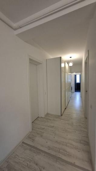 Apartament cu 3 camere decomandat, mobilat în Ștefănești