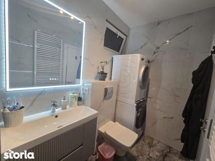 Casă cu 3 camere cu Teren 232 Mp în Central