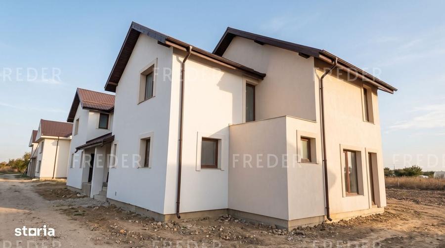 Casă cu 4 camere în Dimieni