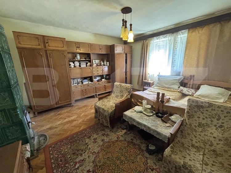 Casă cu Teren 900 Mp în Cehei