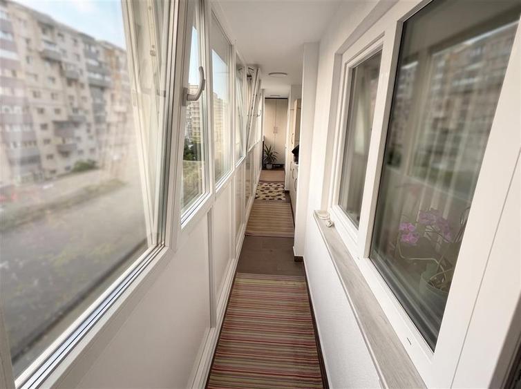 Apartament cu 3 camere decomandat, mobilat în George Enescu