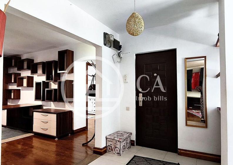 Apartament cu 4 camere decomandat în Rogerius