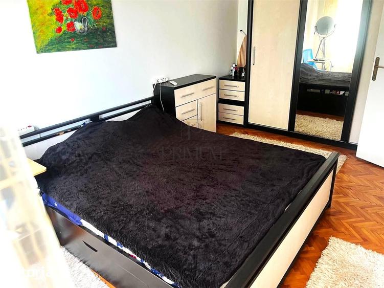 Apartament cu 3 camere semidecomandat în Olimpia-Stadion