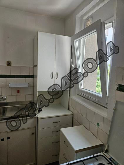 Apartament cu 2 camere decomandat în Drumul Taberei