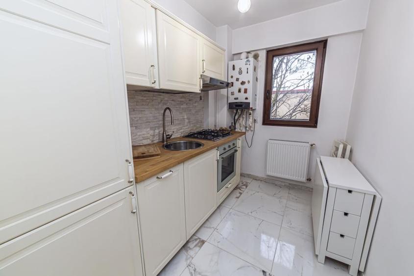 Apartament cu 2 camere decomandat, mobilat în Bucureștii Noi