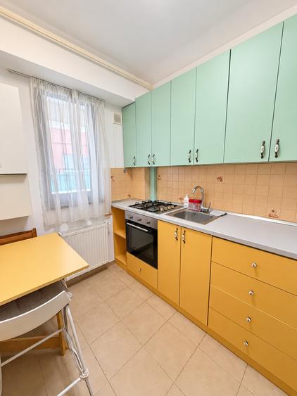 Apartament cu 2 camere decomandat în Tomis Plus