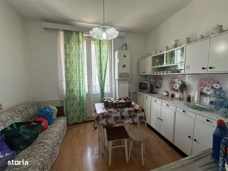 Apartament cu 3 camere decomandat în Luncă