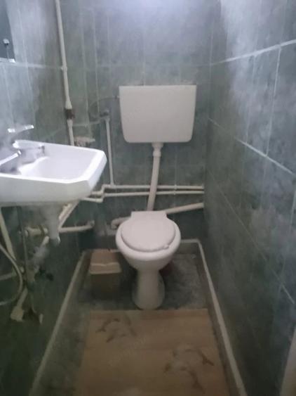 Vand Garsoniera confrot 3 - 5