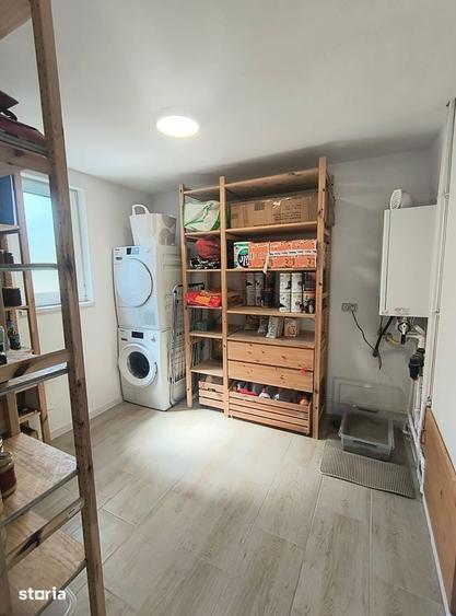 Casă cu 4 camere cu Teren 433 Mp în Sânmihaiu Român