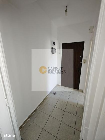 Apartament cu 3 camere decomandat, mobilat în Cișmigiu