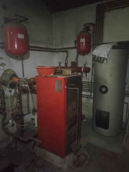 Casă individuală cu 6 camere cu Teren 1000 Mp în Angheluș