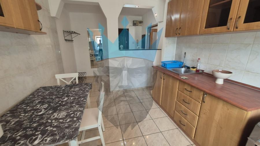 Apartament cu 2 camere semidecomandat, mobilat în Gorjului