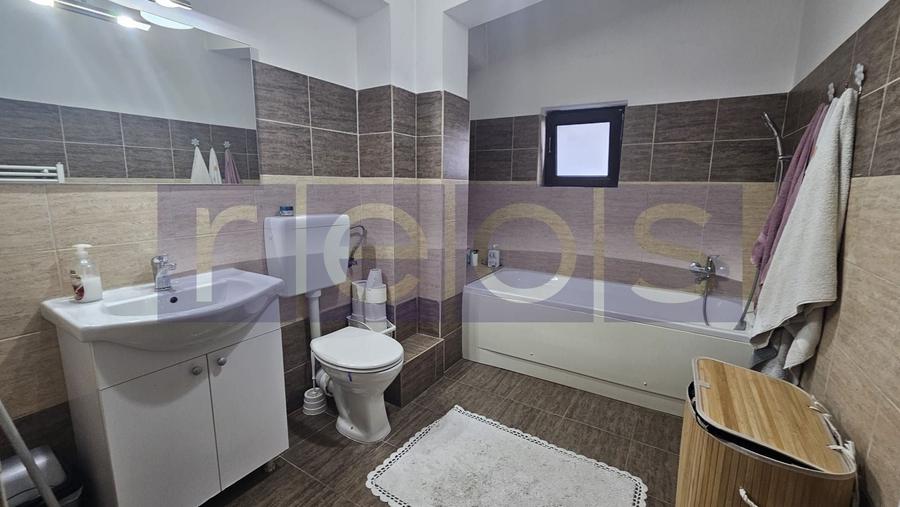 Casă individuală cu 3 camere cu Canalizare în Prelungirea Ghencea