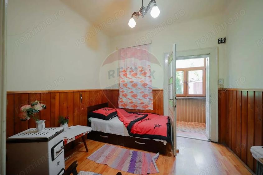 Casă cu 3 camere cu Teren 250 Mp în Calea Clujului