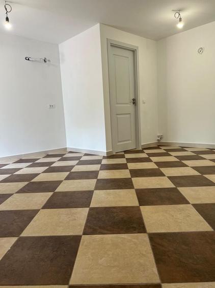 Spațiu comercial, de 25 mp, în Militari
