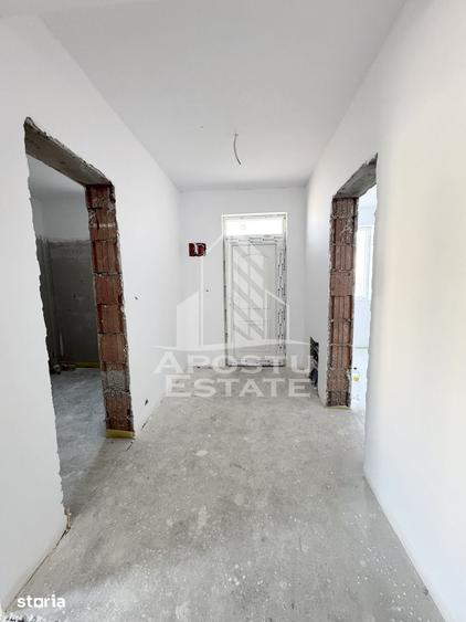 Casă cu 3 camere cu Teren 320 Mp în Ciarda Roșie