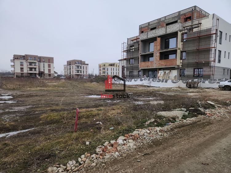 Teren Construcții intravilan de 863 mp, în Calea Urseni