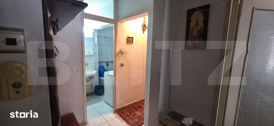 Apartament cu 2 camere decomandat în Republicii