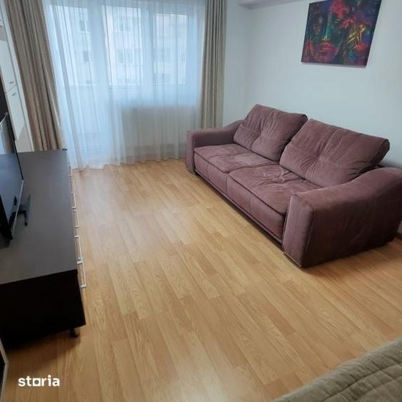 Proprietar, inchiriez garsoniera spatioasa 44m2, zona foarte buna! - 1