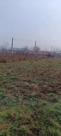 Teren de 1000 mp, în Central