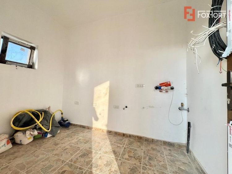 Casă individuală cu 4 camere cu Teren 532 Mp în Remetea Mare