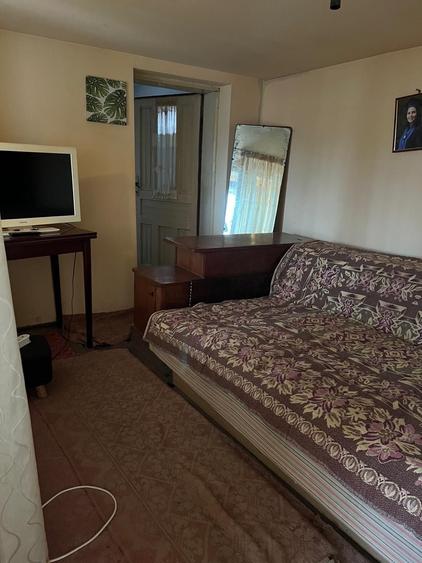 Casă cu 4 camere în Țigănești