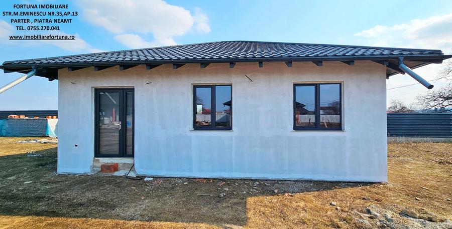 Casă cu 3 camere cu Teren 615 Mp în Exterior Est