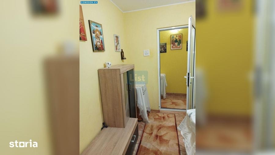 Apartament cu 4 camere decomandat în Micro 40