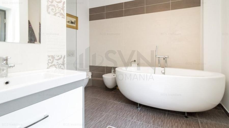 Apartament cu 2 camere semidecomandat în Universitate