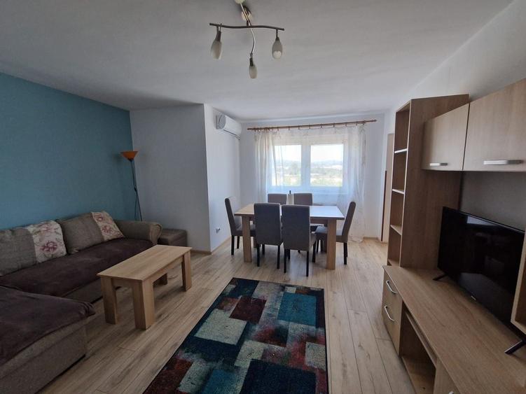 Apartament cu 2 camere semidecomandat, mobilat în Florești