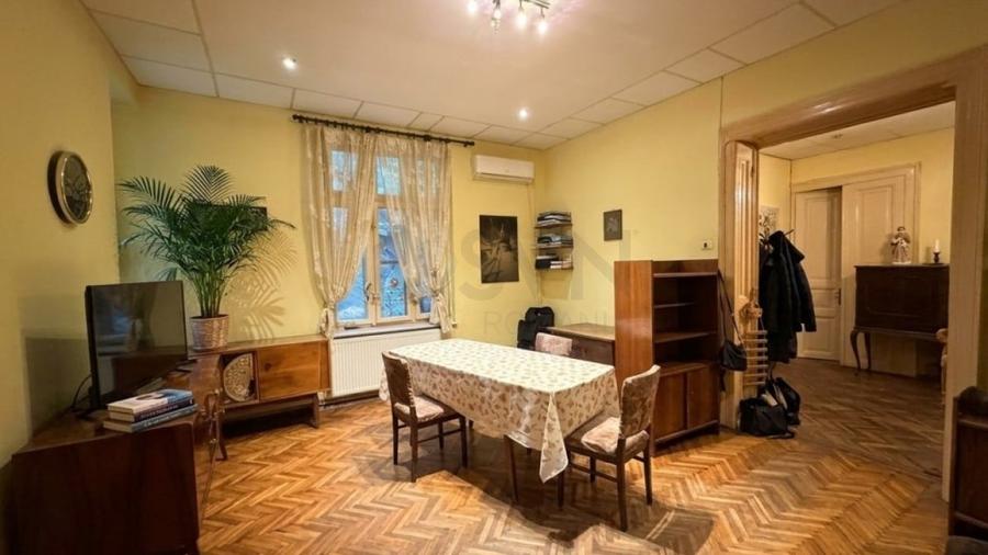 Casă individuală cu 5 camere cu Teren 410 Mp în Cotroceni