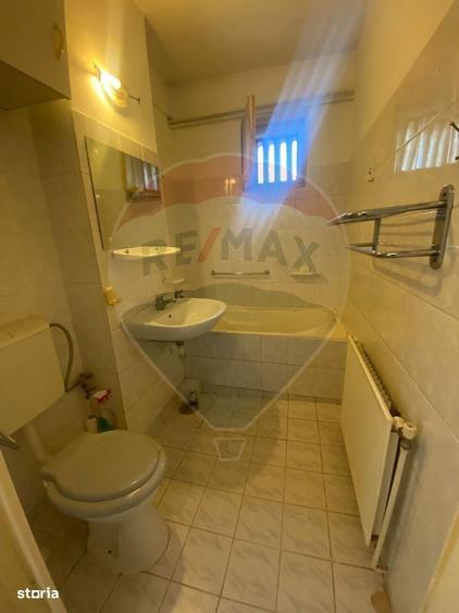 Apartament cu 2 camere de vanzare in Medias et 2 zona centrala - 7