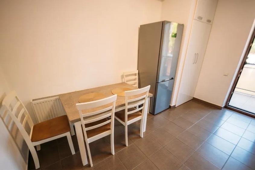 Apartament cu 2 camere decomandat, mobilat în Mărăști